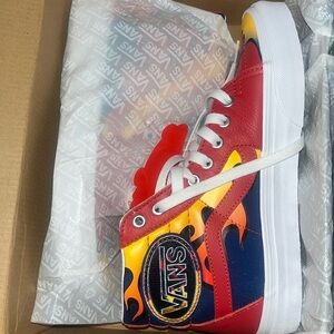 Hi Top Vans flame